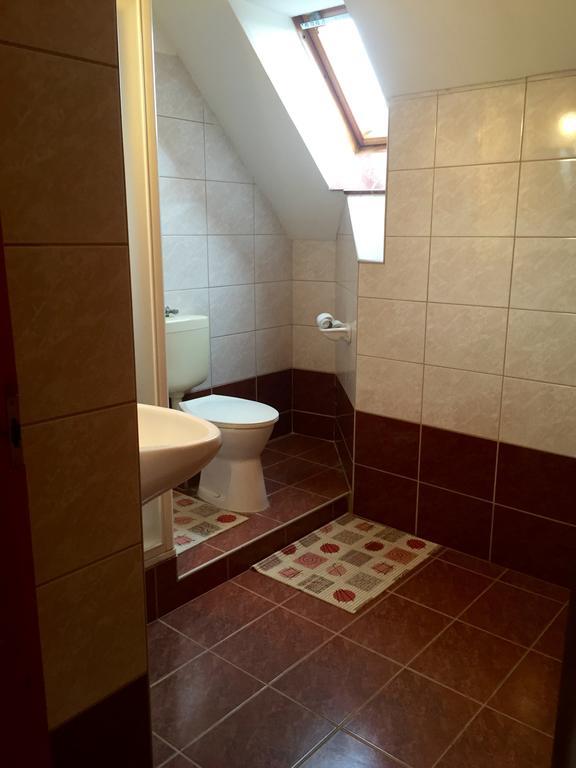 Mol-Ker-Vill Apartment Lenti Luaran gambar